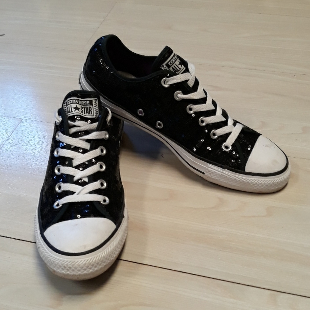 Converse all star slip on tie shoes sz 10